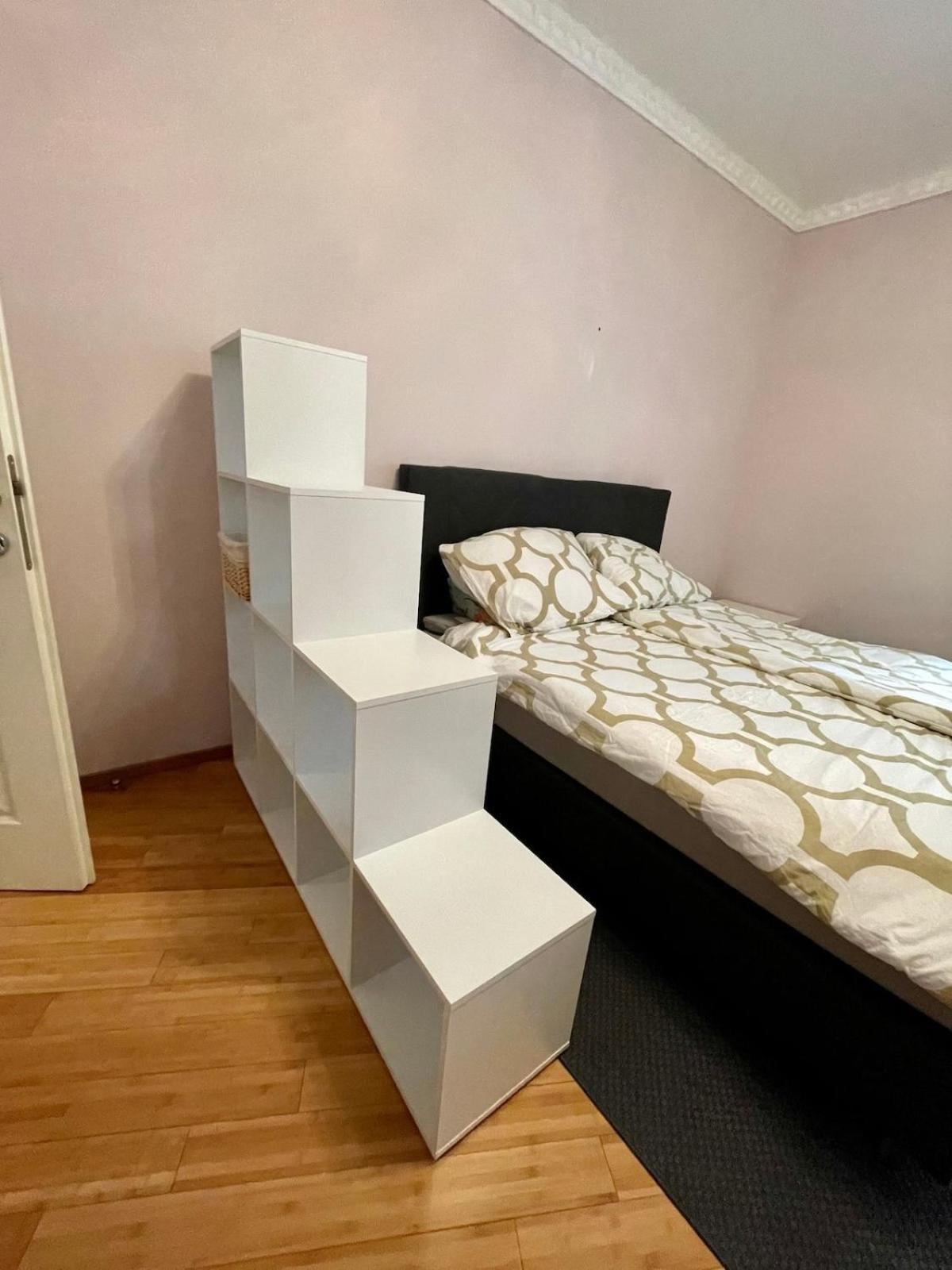 Gemutliche Wohnung Mit Super Lage Viena Exterior foto